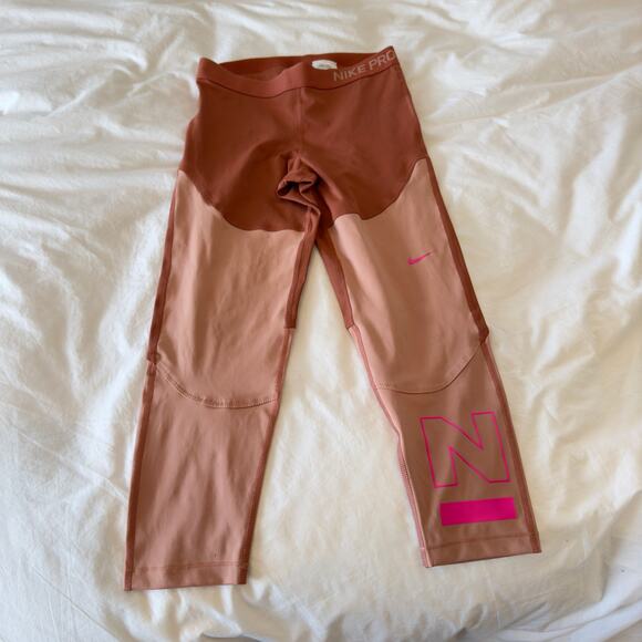 Nike Pants - Nike Pro SRF Sport Crop Leggings Size M in Brown Pink